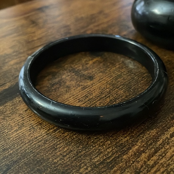 Vintage black bangle set - Picture 5 of 5